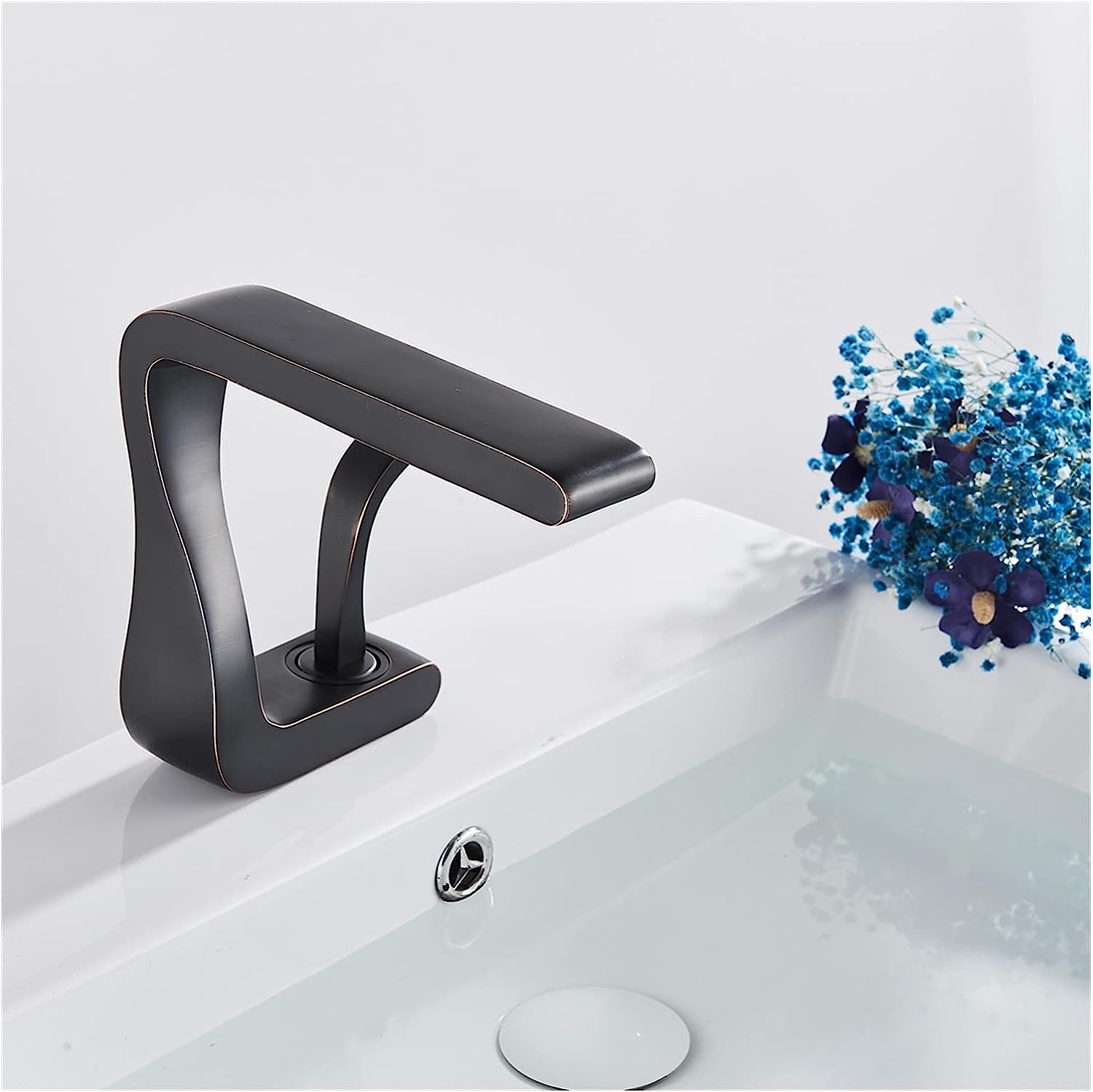 The Azores Single-Hole Single-Handle Bathroom Faucet