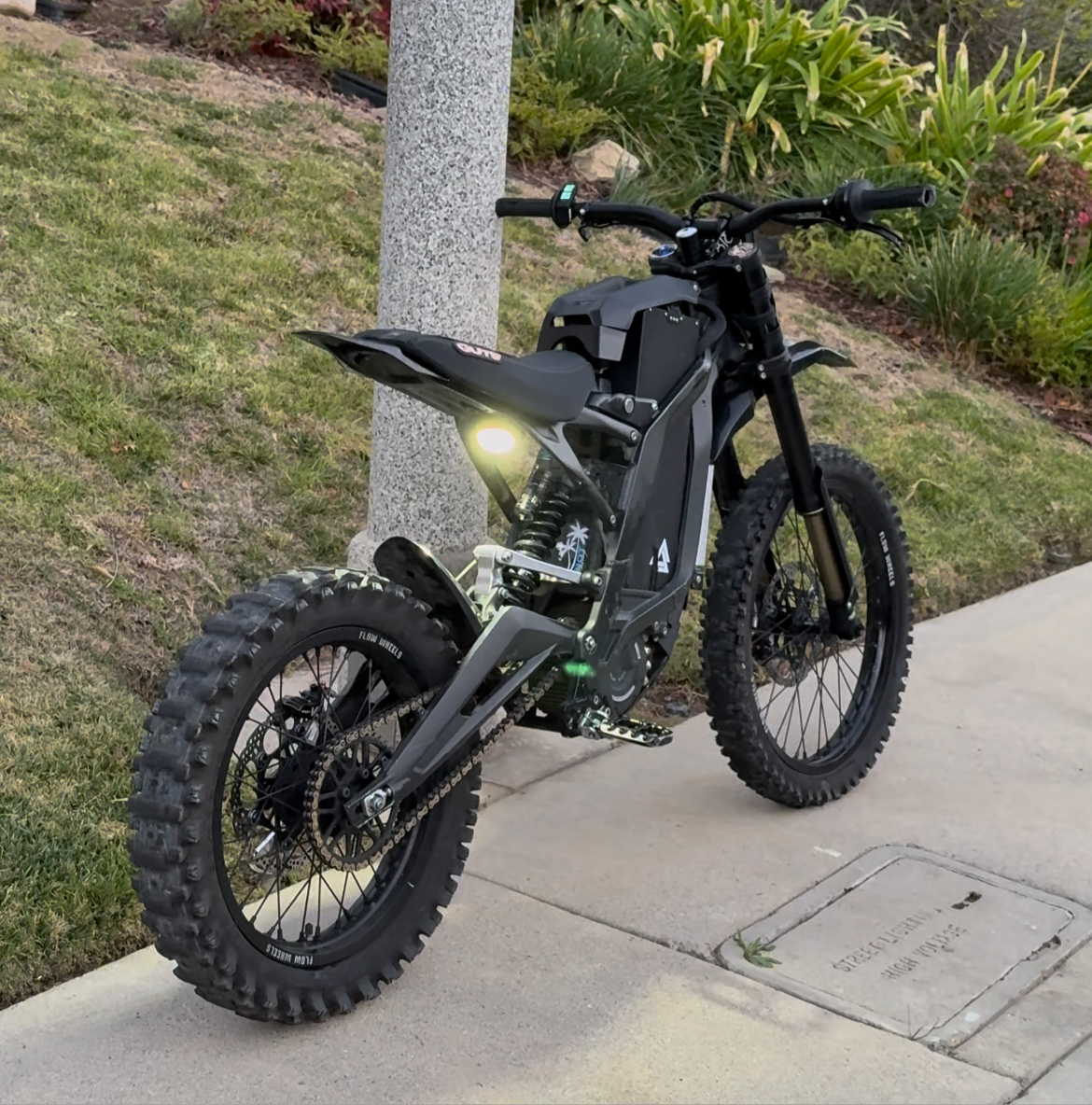 (SURRON) Riot CORE Light