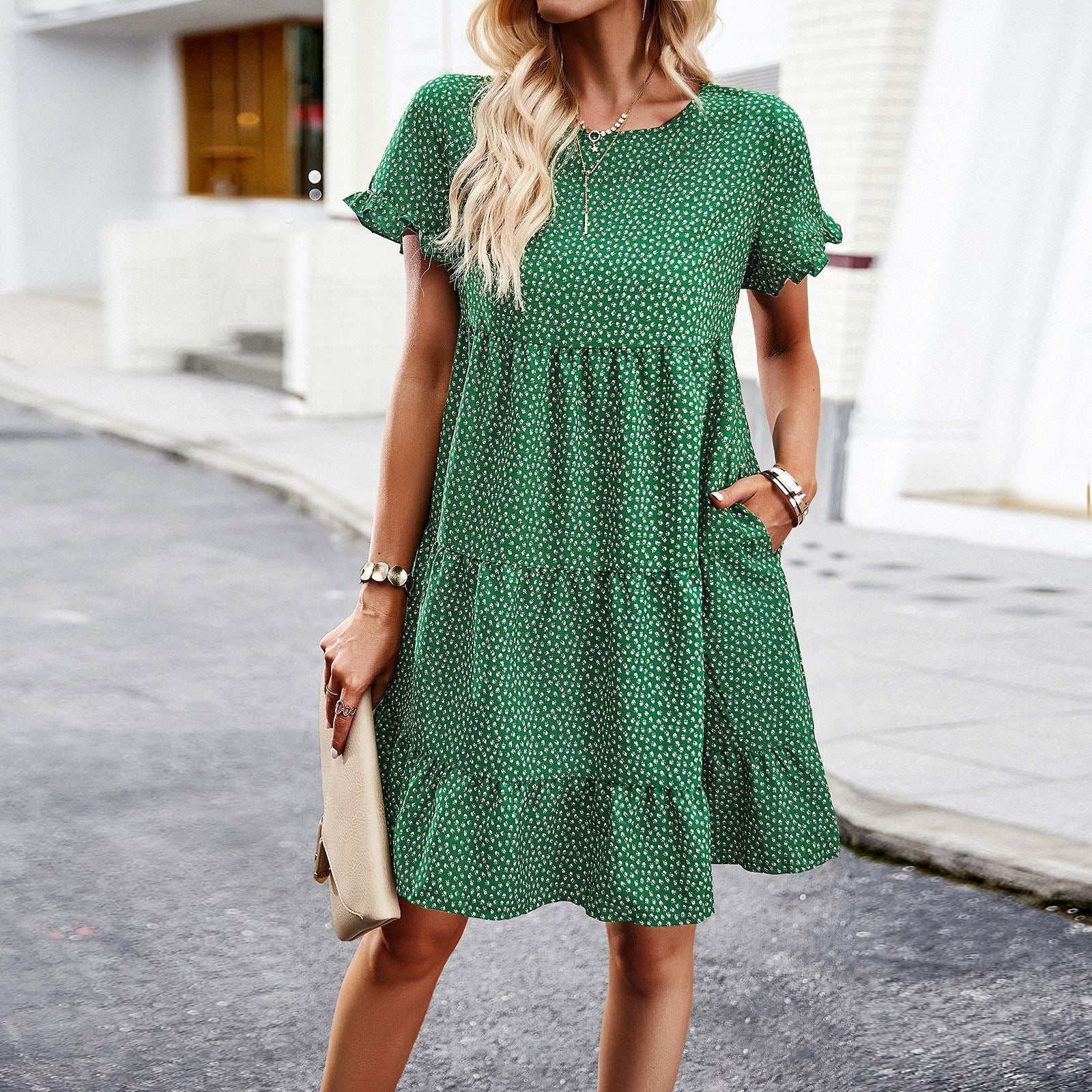 Leisure vacation printed dress with spring/summer temperament and ranch style