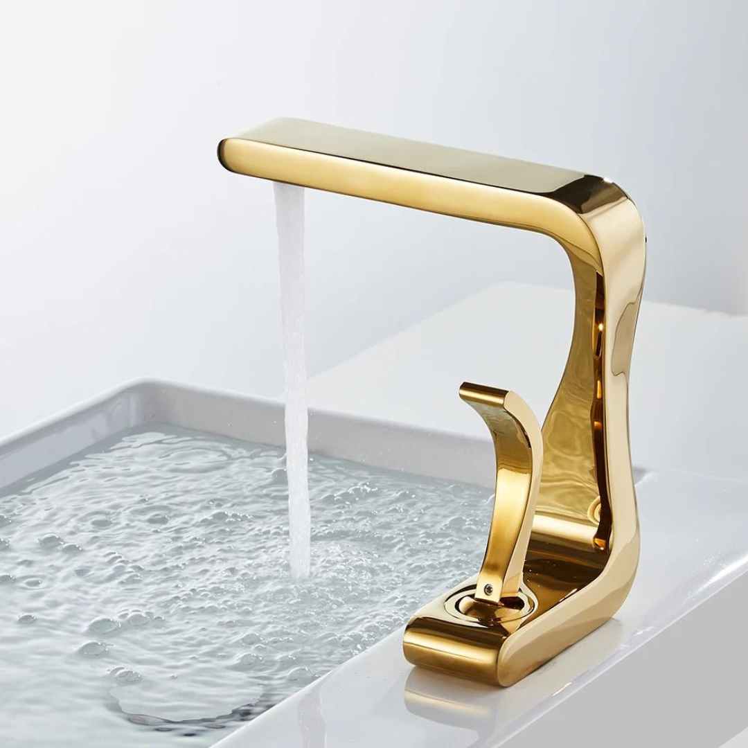 The Azores Single-Hole Single-Handle Bathroom Faucet