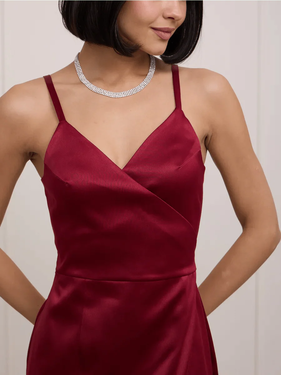 Bert Evening Dress: Elegant and Timeless Style