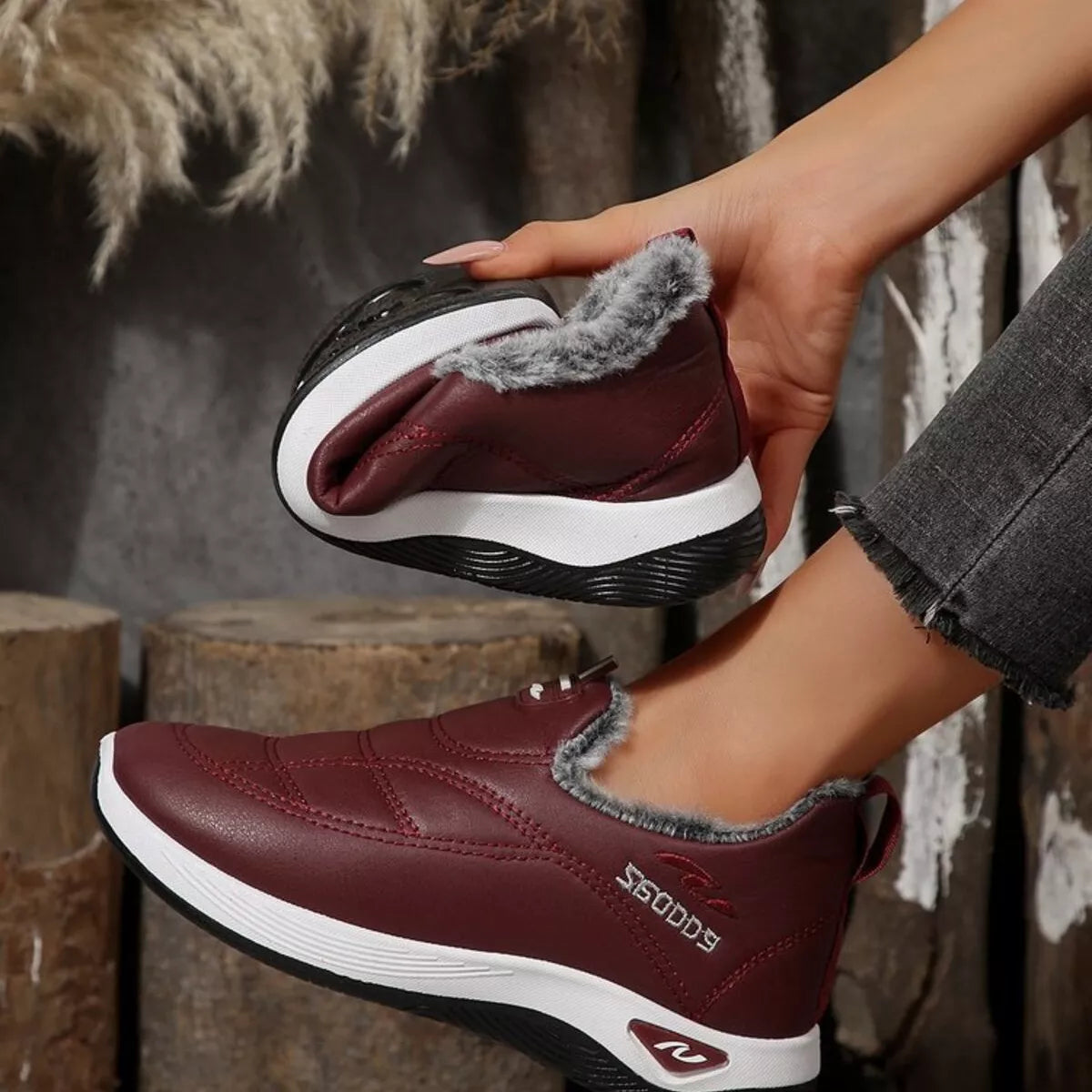 Plush Round Toe Platform Shoes