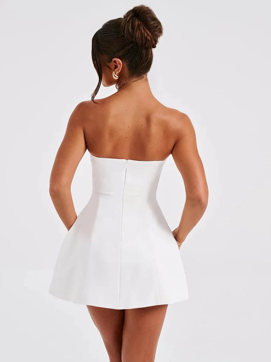 Daisy Summer Tube Dress - Floral Chic for Sunny Days!