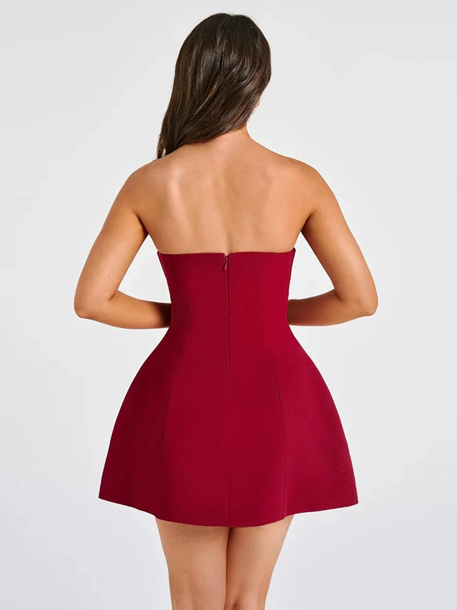 Daisy Summer Tube Dress - Floral Chic for Sunny Days!