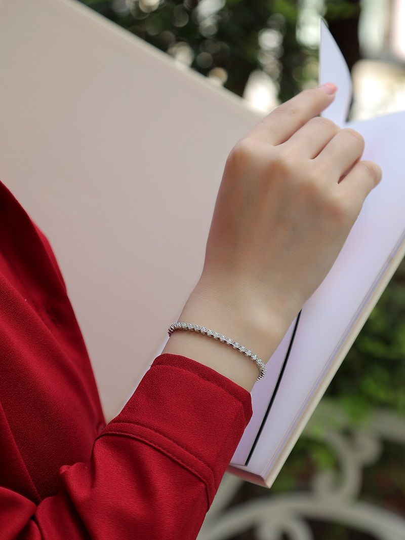 Starry Sky - Fashionable bracelet and Bangle jewelry set with Moissanite S925 sterling silver and Platinum-plated diamond