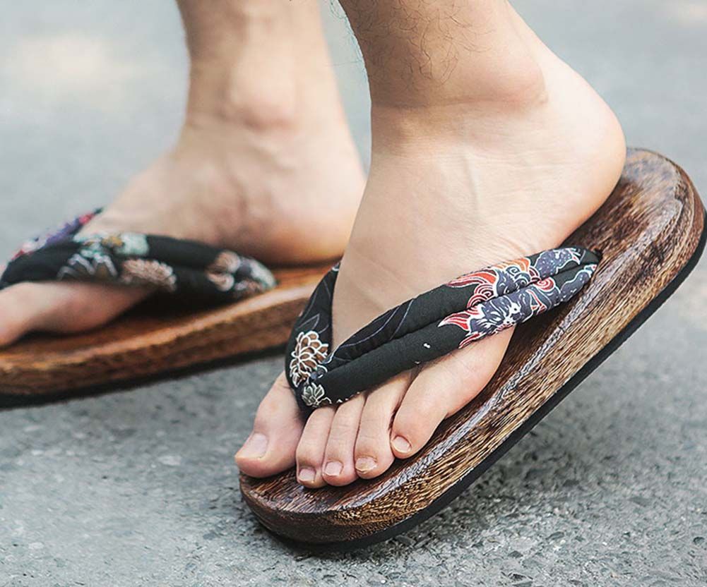 Japanese Wooden Clogs for Mens Sandals Japan Traditional Flat Shoes Black Kirin Pattern Non-slip Geta