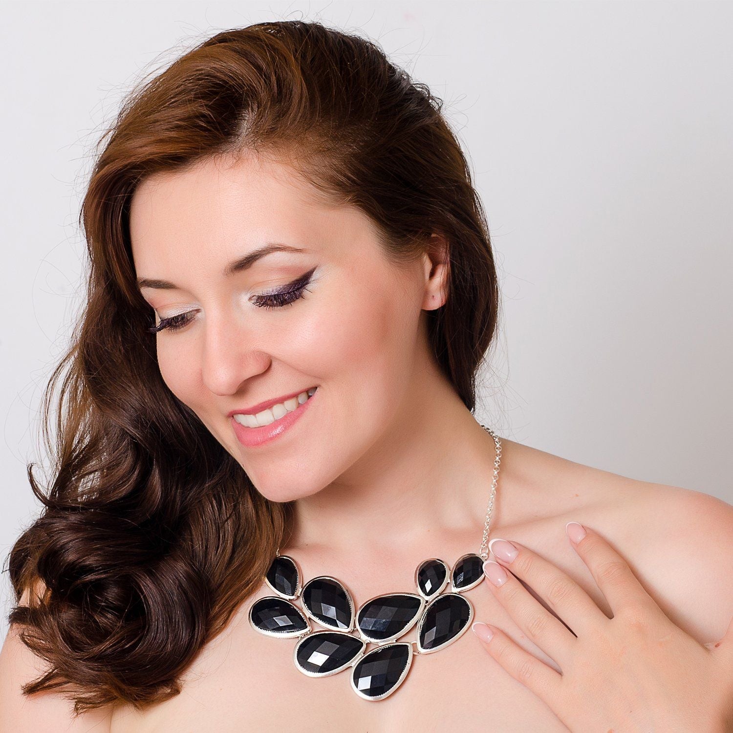 Jane Stone Fashion Statement Collar Necklace Vintage Openwork Bib Costume Jewelry