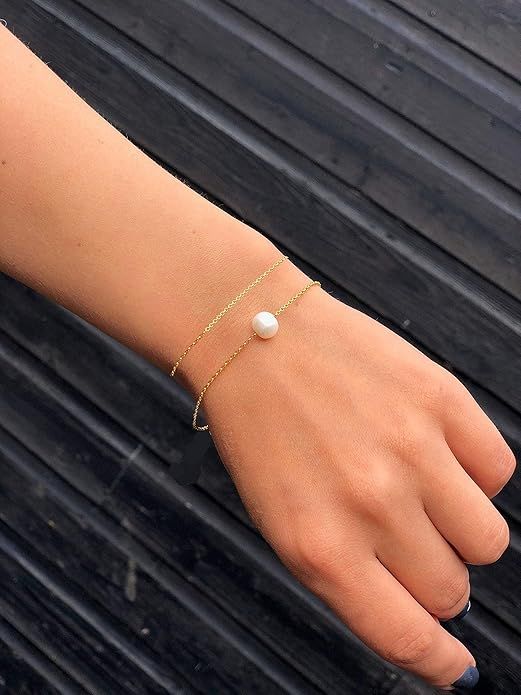 Lxalry Minimalist Bohemian Necklace with Freshwater Pearl Pendant, 18K Gold Plated Delicate Chain, Perfect for Women's Fashion Accessories, Ideal Gift for Birthdays, Anniversaries & Special Occasions