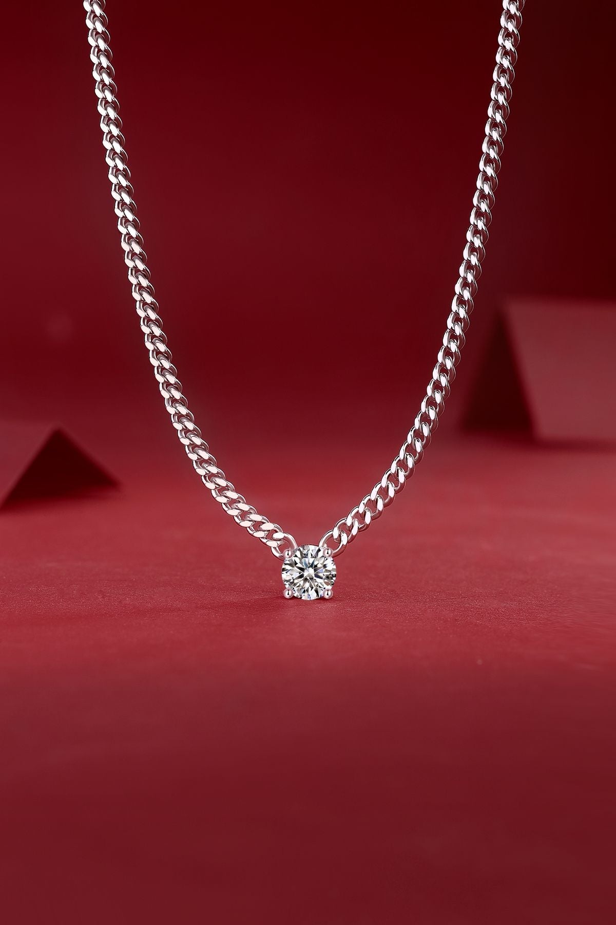 Ladies' Cuban Necklace - Set with 1-carat Moissan diamond S925 sterling silver jewelry and platinum-plated affordable diamond jewelry, fashionable and trendy jewelry necklace pendant