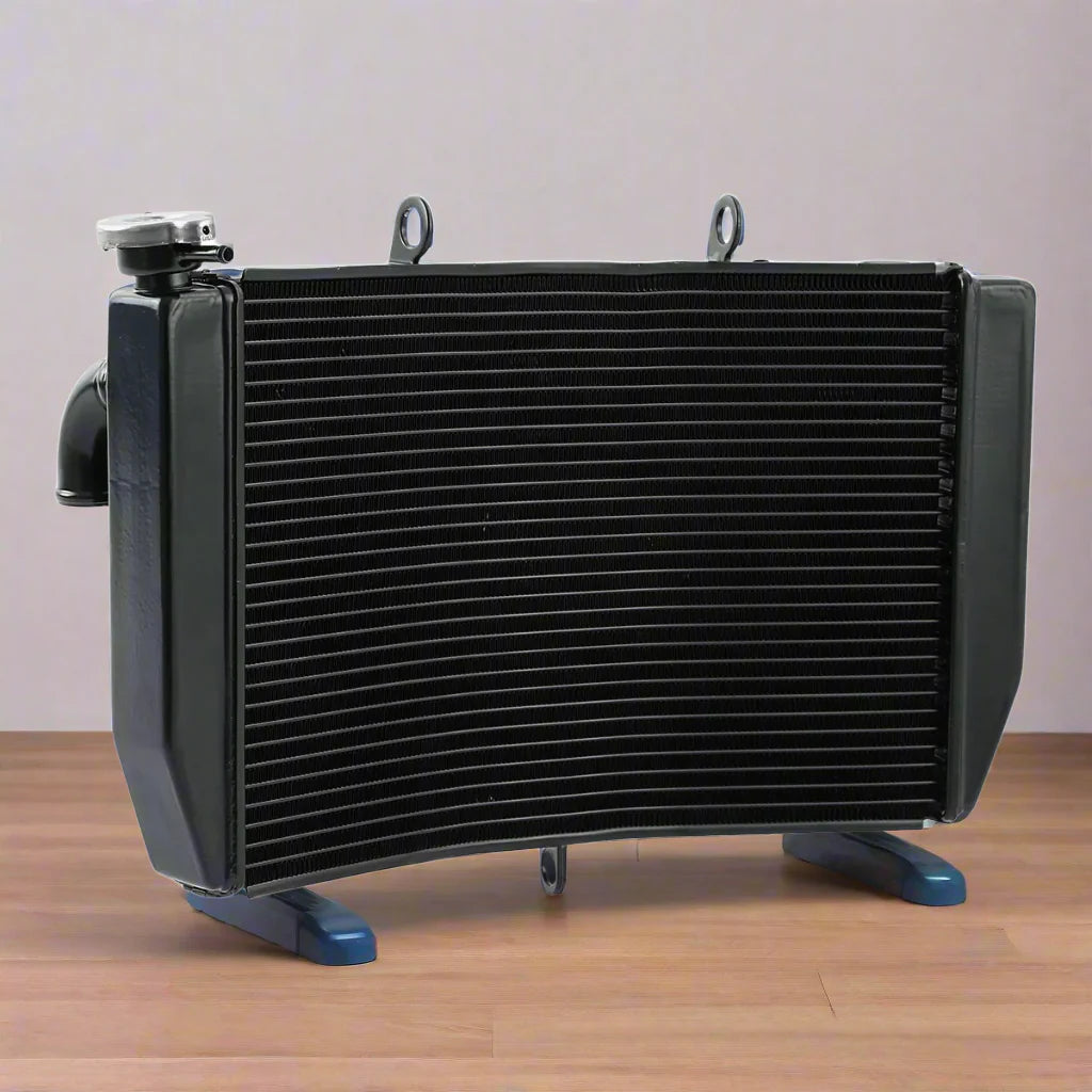 01-06 Honda F4i Radiator