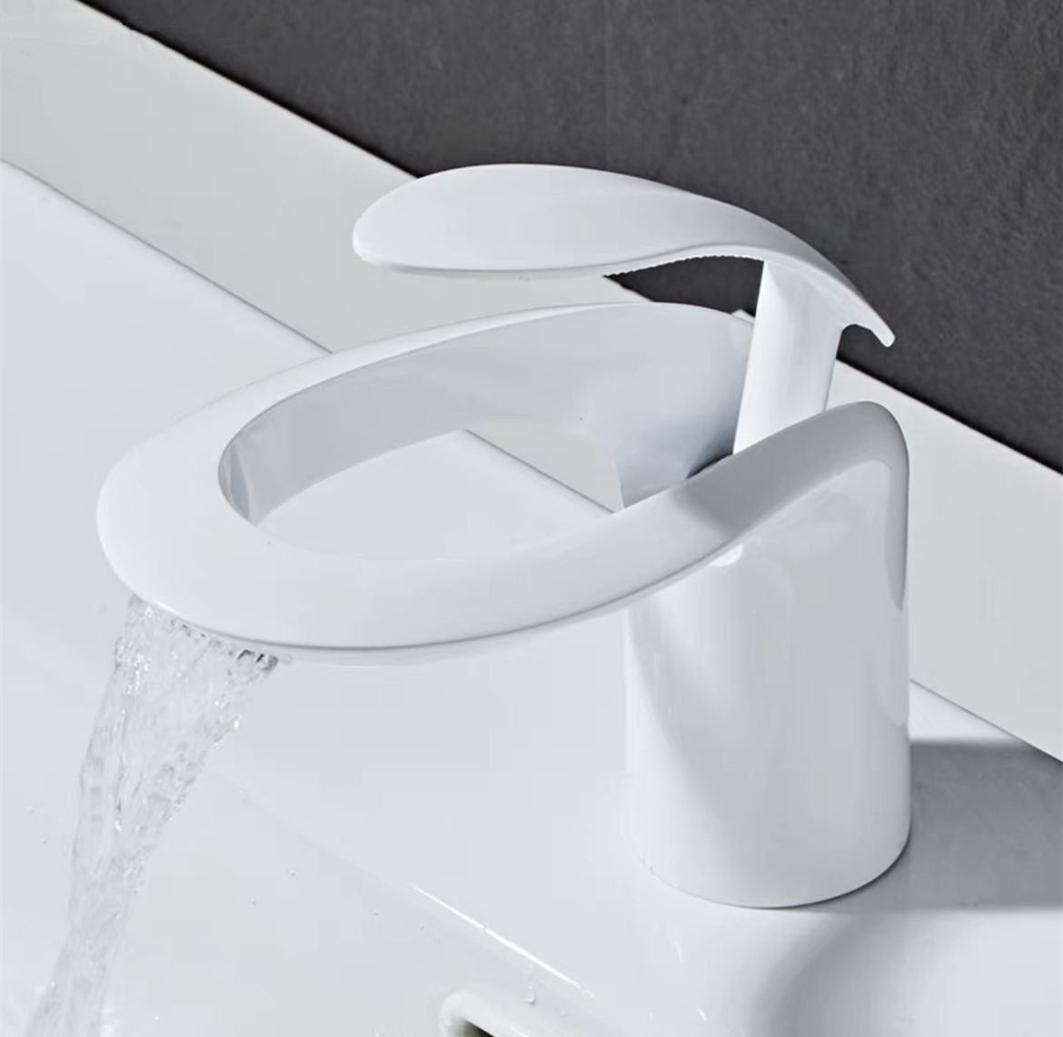 LunaMist Modern Single Handle Vessel Bathroom Faucet with Round Hollowing Design